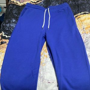 Draw string sweats with pockets